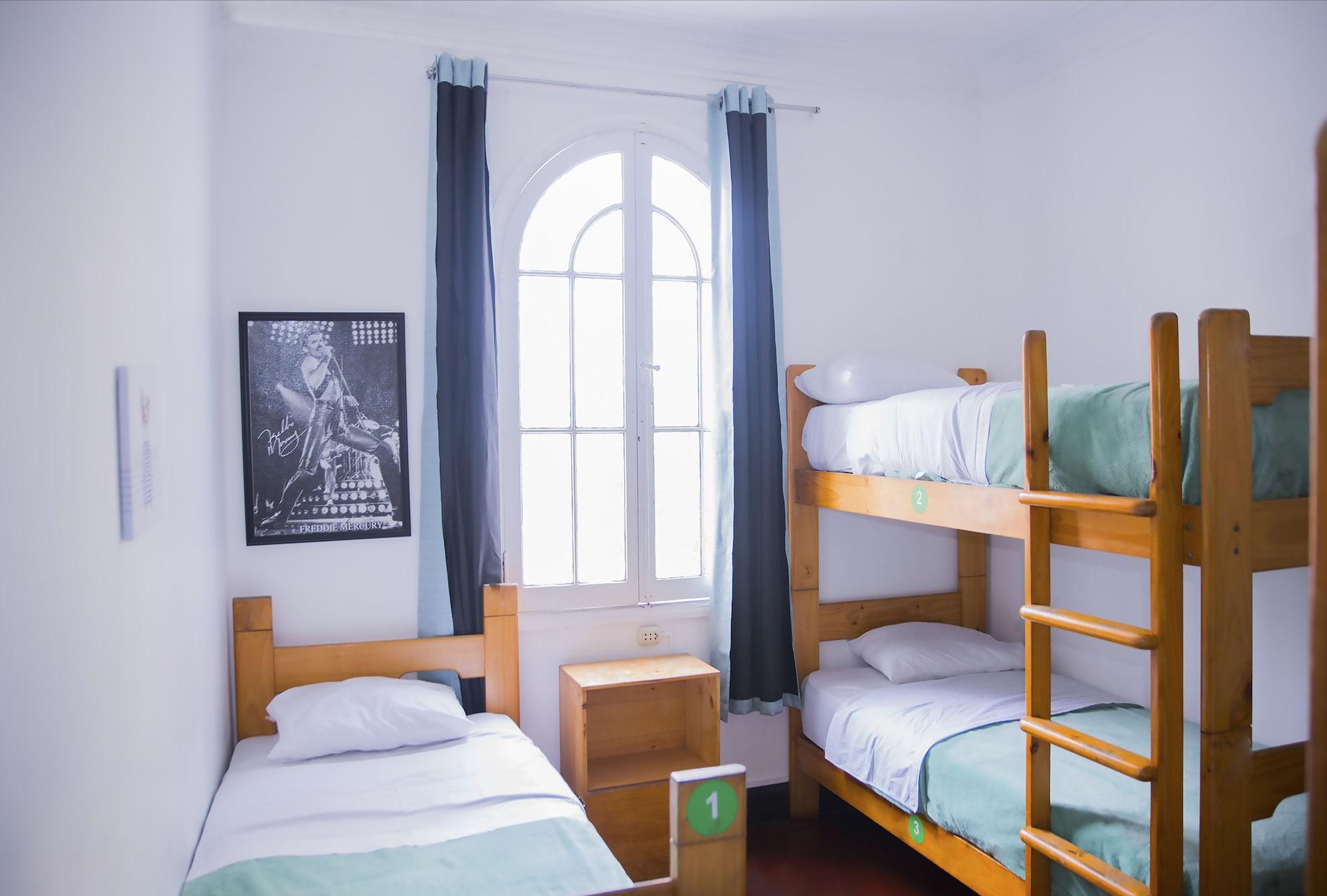 Red Llama Eco Hostel Лима Екстериор снимка