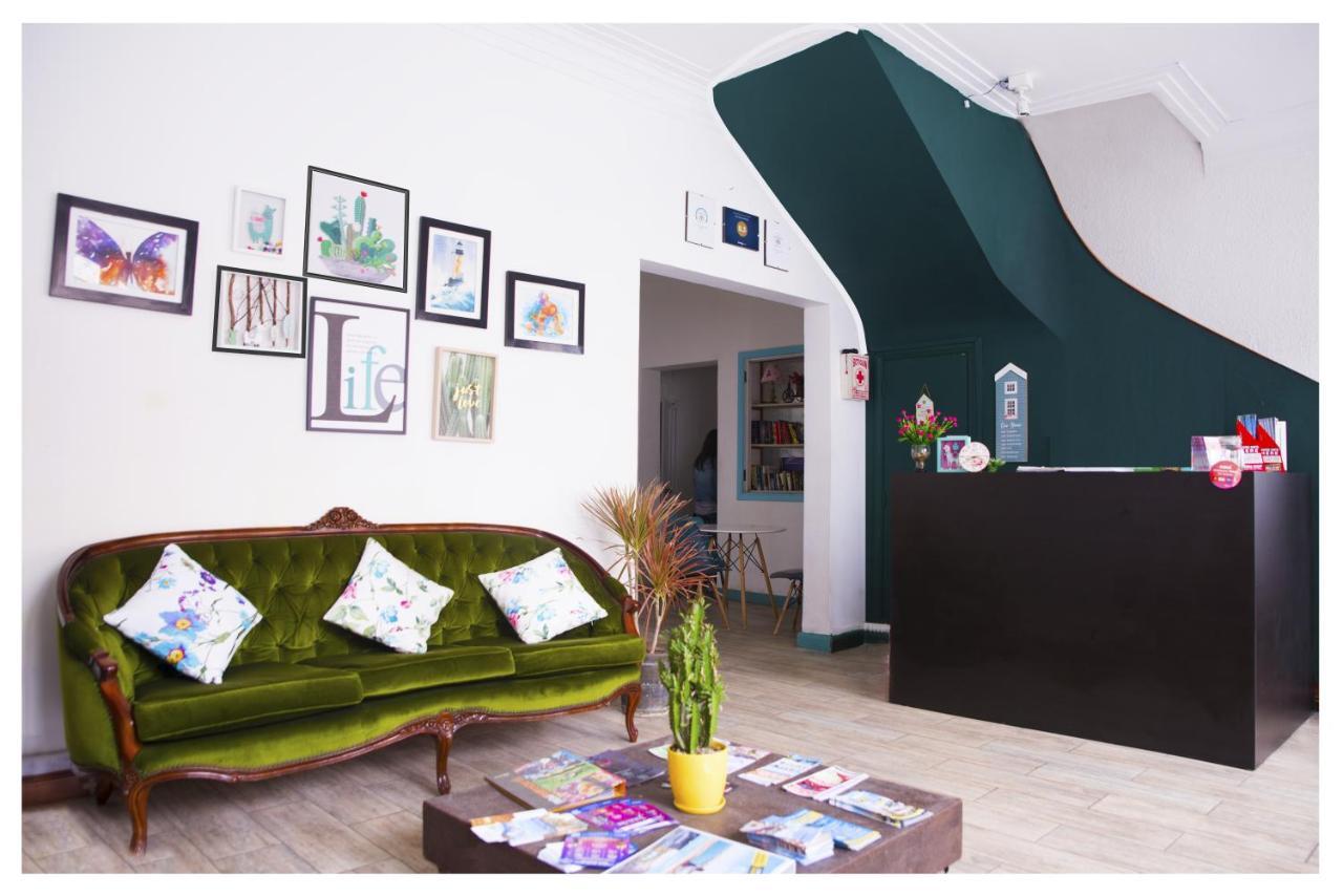 Red Llama Eco Hostel Лима Екстериор снимка